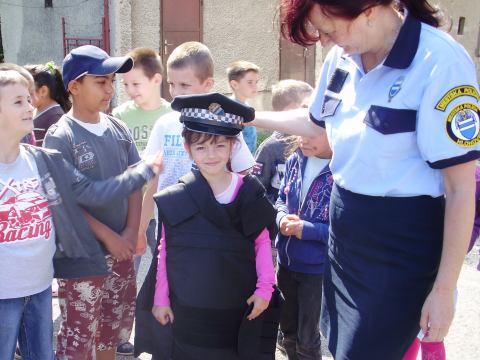 Deti sa hrali na policajtov a získavali nové poznatky