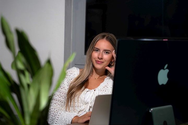 Z polročného štúdia k lepšiemu platu: Objavte príležitosti v digitálnom marketingu