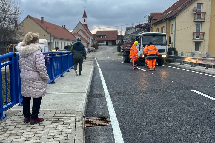 Mosty v Dlhej sú už opravené, práce dokončili v predstihu