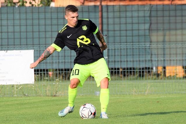 Futbal, 6. liga: Červeník a Zeleneč opäť vyhrali, Siladice potešili mladoženáča