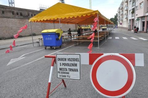 Jarmok s obmedzeniami. Kadiaľ autom neprejdete