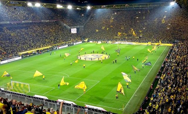 Máte doma futbalového fanúšika? Doprajte mu zážitok na Bundeslige