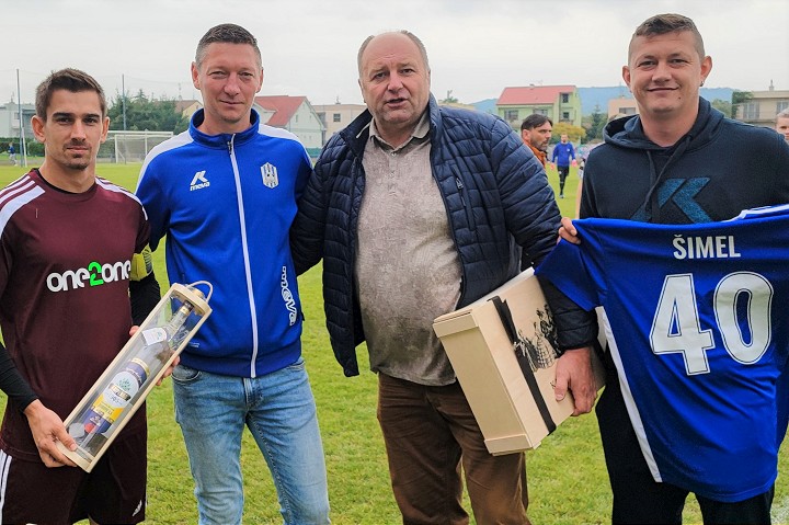 Futbal, 8. liga B: Veľké Kostoľany remizovali s Moravanmi, Drahovce sa doťahujú