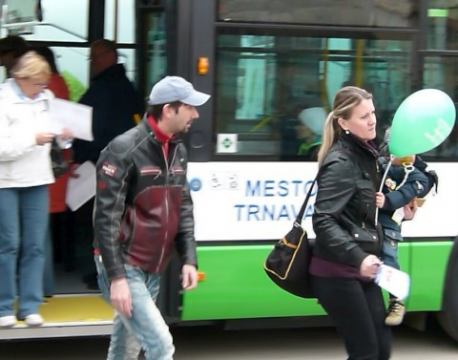 Nové autobusy i grafikon zvýšia cestovné v MHD