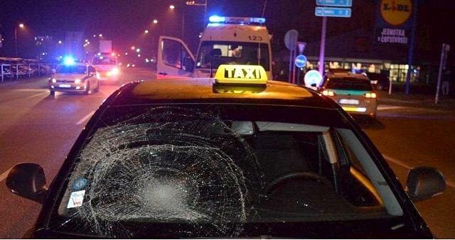 Taxikár na Hospodárskej ulici zrazil chodca, ten nehodu neprežil