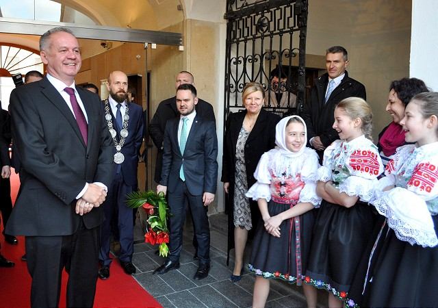 Prezident Kiska navštívil Trnavu, pochválil občiansku angažovanosť i bežecké hnutie v meste