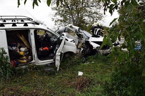 Vodič pri Maduniciach prešiel do protismeru, zrážku neprežil