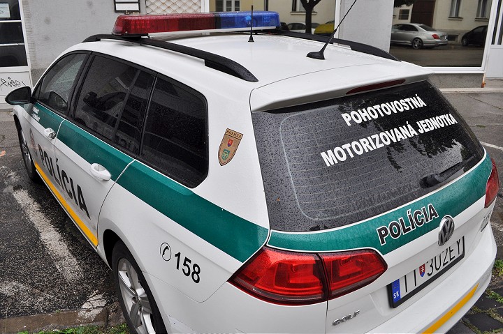 Učiteľka skončila v policajnej cele, za volantom nafúkala viac ako 2,5 promile