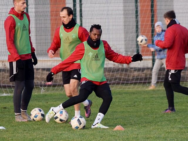 Spartak pred zápasom s Myjavou: Bello opäť trénuje, na skúšku prišiel Brazílčan