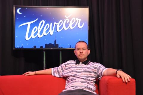 Dve tváre Mareka Šimončiča: Cez deň lektor, v noci dídžej