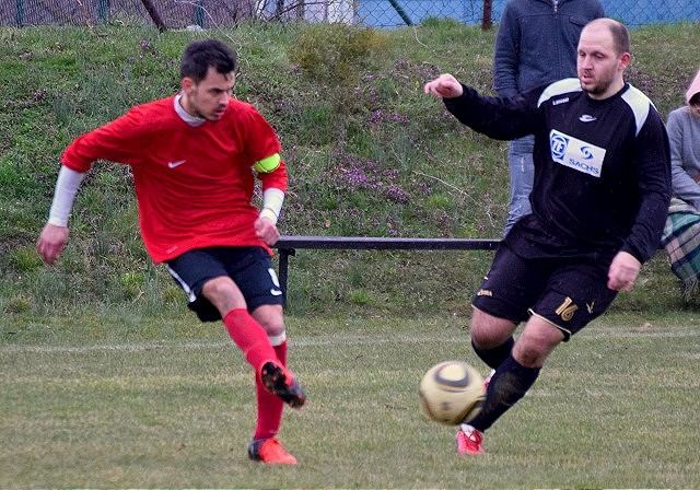 Futbal, 8. liga A: Smolenice strelili Opoju desať gólov, Vlčkovce Dlhej osem
