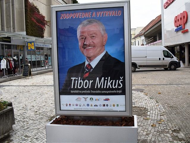 Mikuš mal písomný súhlas na použitie log športovcov, z bilbordov ale zmiznú