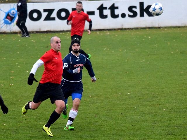 Futbal, 7. liga A: Kátlovce strelili Dobrej Vode jedenásť gólov, Špačince v Trstíne dvanásť