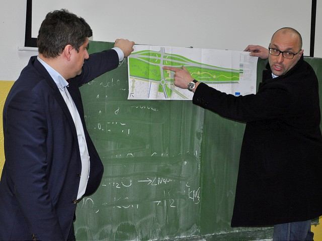 Investor chce pri obchvate postaviť motel, na izolačnú zeleň sa márne čaká už štrnásť rokov