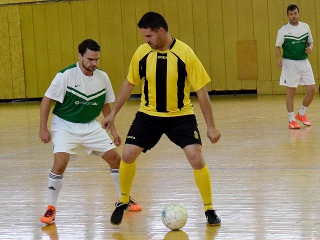 Futbalom pomohli deťom: Novorodeneckému oddeleniu venujú trnavské firmy tisíc eur