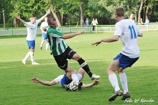 Futbal, 5. liga: Braniša zariadil víťazstvo Malženíc nad Veľkými Kostoľanmi, Trebatice zabrali naplno
