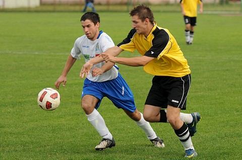 Futbal, OSB: Dvorníky len remizovali, využili to Sokolovce