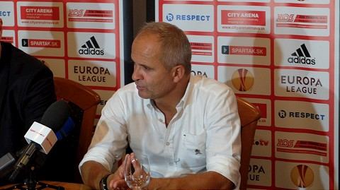 Jarábek po postupe cez Škótov: Mikovič dostane pochvalu aj poza uši
