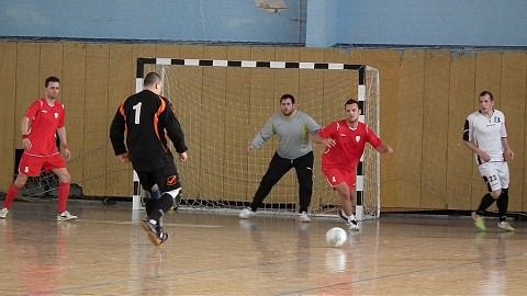 Okresný futsal: Boj o titul graduje
