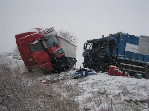 Padlo obvinenie za ťažkú decembrovú nehodu pri Vrbovom