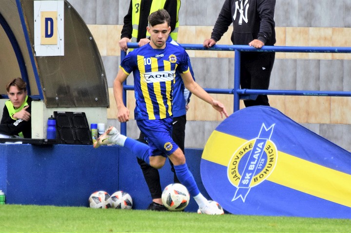 Futbal, 4. a 5. liga: Jaslovské Bohunice porazili Trebatice, Piešťany vyhrali