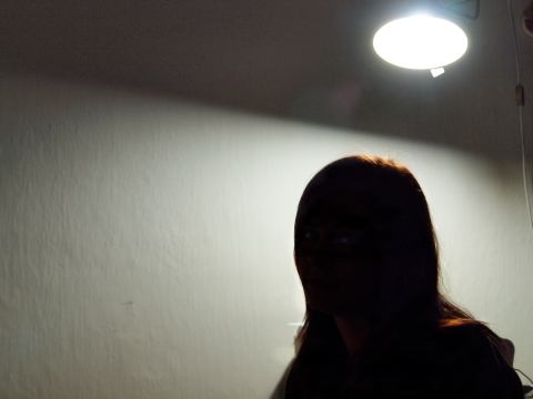Kuriózny problém: Pol roka sa márne snažia zaplatiť za elektrinu!