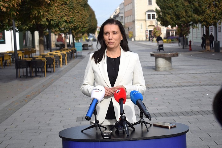 Nemčovská berie výsledok volieb ako obrovský záväzok, Bročka je pripravený pomôcť