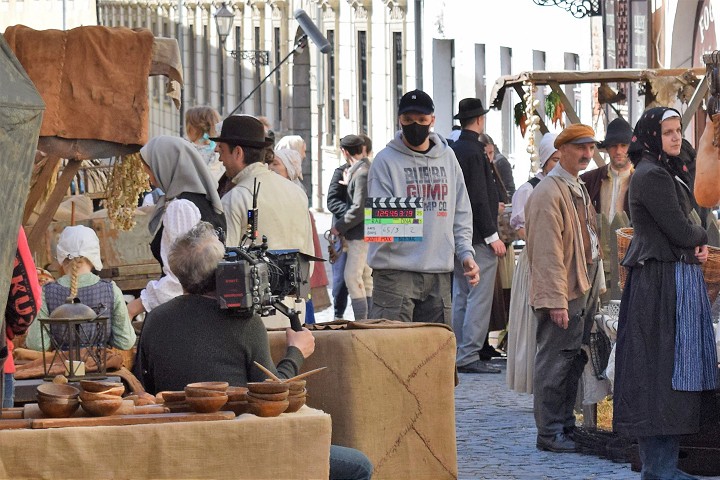 V Trnave v utorok natáčajú scény do nového filmu Jozef Mak
