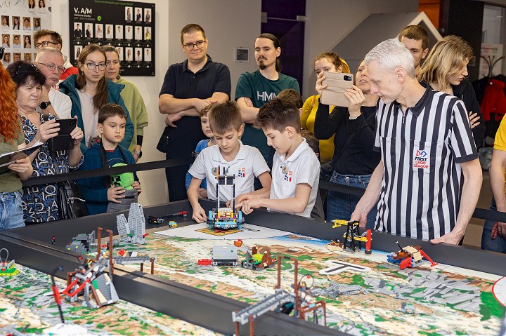 LEGO turnaj na trnavskej škole BESST: Mladí ukázali veľkú kreativitu