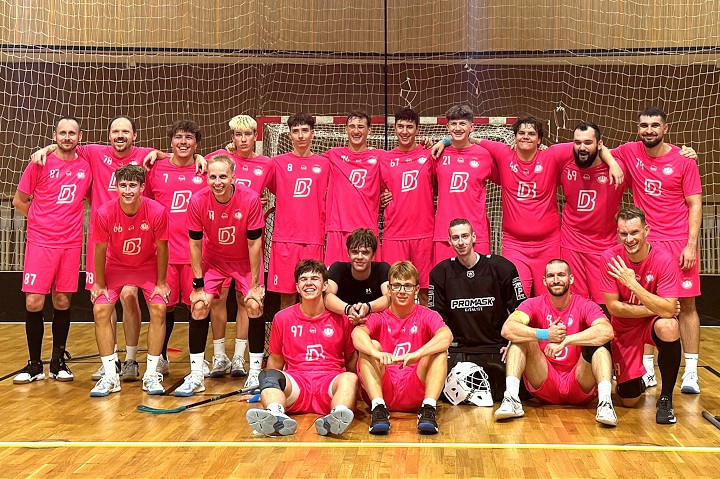 Floorball Academy Trnava odohral historicky prvý zápas v prvej lige