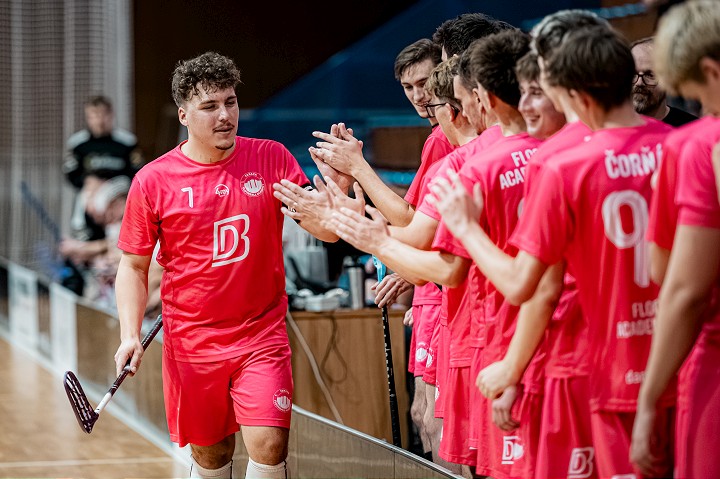 Trnavskí florbalisti bodovali v Bratislave, proti Snipers rozhodli v predĺžení