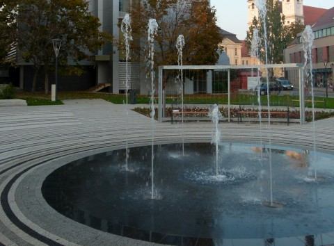 Vstup na trávnik Univerzitného parčíka už nie je zakázaný