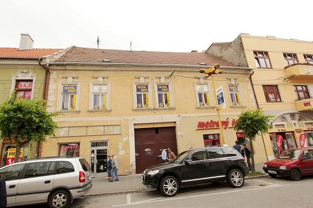 FOTO: Takto vyzerali budovy v centre predtým, než z nich začali robiť projekt Nádvorie