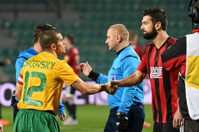 Spartakovcov mrzia premárnené šance, Godál prevzal kapitánsku pásku