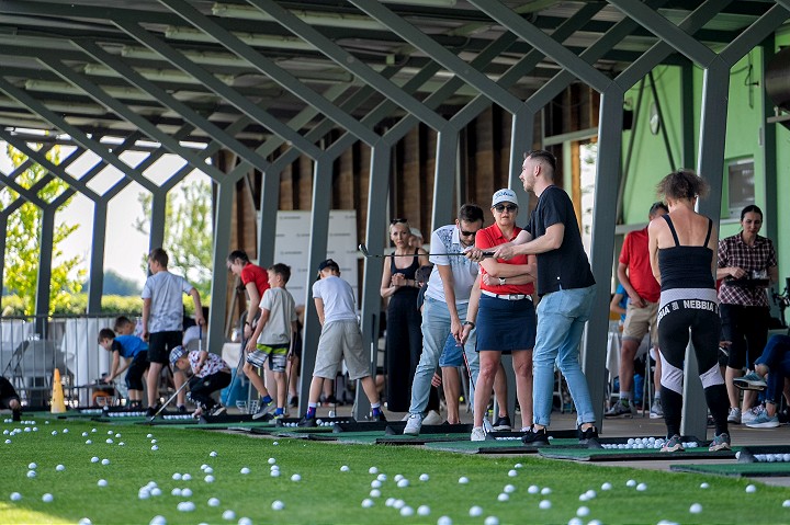 Deň otvorených dverí na golfe ponúkne k športovému zážitku i hudobný
