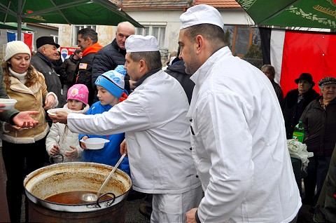 Kam cez víkend? Na guláš do Ružindola, slivkové gule do Zavara alebo na Slíže do Cífera