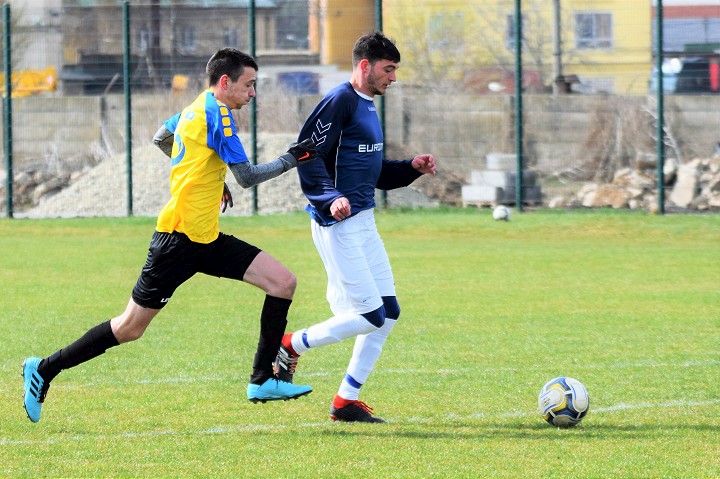 Futbal, 7. liga A: Ružindol zdolal Košolnú, Modranka porazila Sláviu