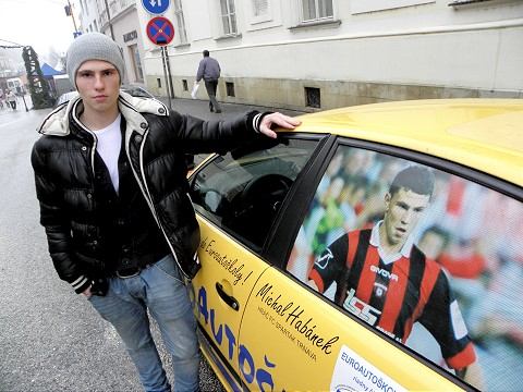 Spartakovec Habánek stihol v zime Londýn i skúšky na vodičák