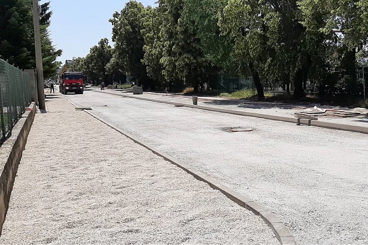 Rekonštrukcia Hajdóczyho ulice mešká, práce sa natiahli o dva mesiace