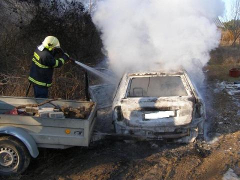 Zhorela Fabia na plynový pohon, našťastie bomba nevybuchla