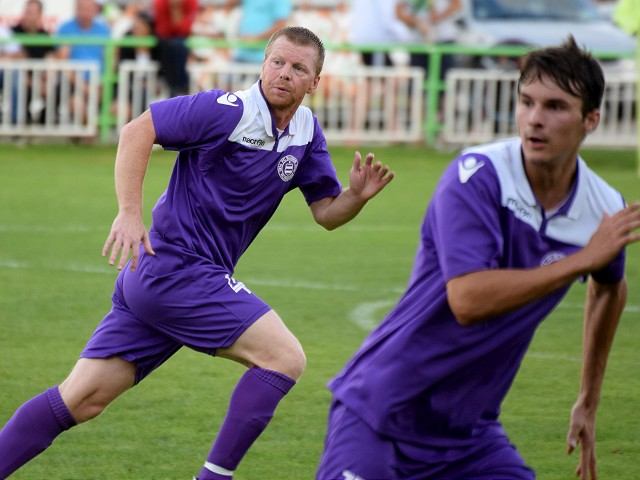 Futbal, 4. liga: Hlohovec otočil duel, Jaslovské Bohunice remizovali s Bolerázom