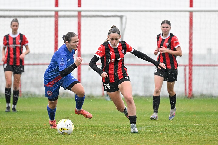 Futbalistky Spartaka sú vo výsledkovej kríze, mládežníčky majú za sebou derby