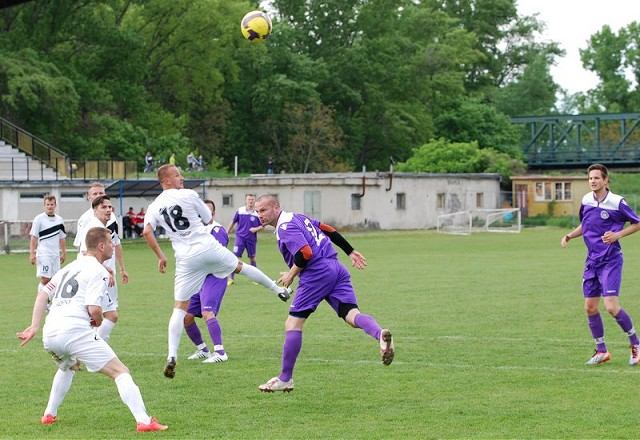 Futbal, 5. liga: Zvončín nestačil na Hlohovec, Drahovce porazili Krakovany