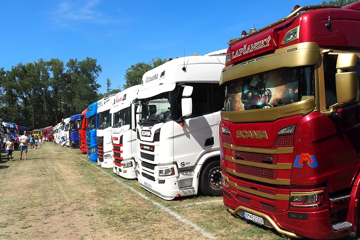 Truck hody pritiahli do Radošoviec 260 ťahačov a obrovské množstvo ľudí
