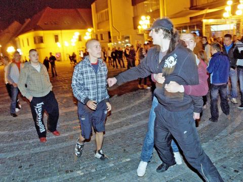 Aj na trnavskom námestí pochovali nádej