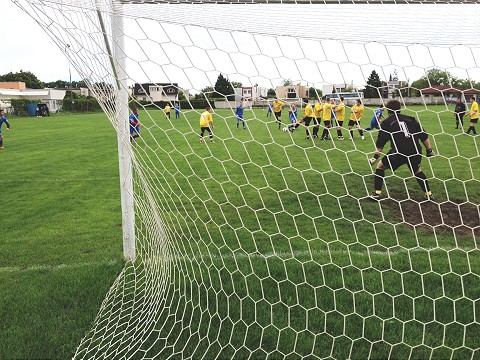 Futbal, OSB: V Sokolovciach sa nedohralo, Prašník úradoval v Ratnovciach