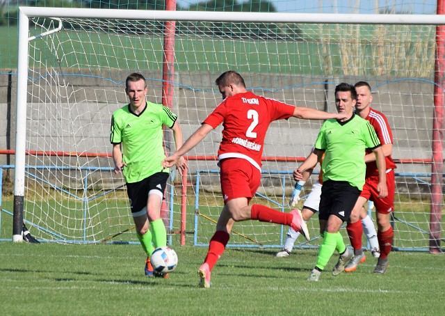 Horné Orešany chystajú futbalové oslavy, zvažujú však odchod z piatej ligy do oblasti