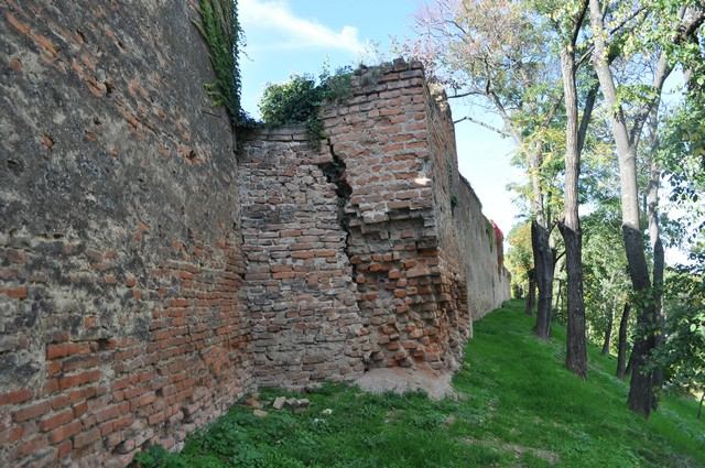 Mesto Trnava pokračuje v obnove hradieb