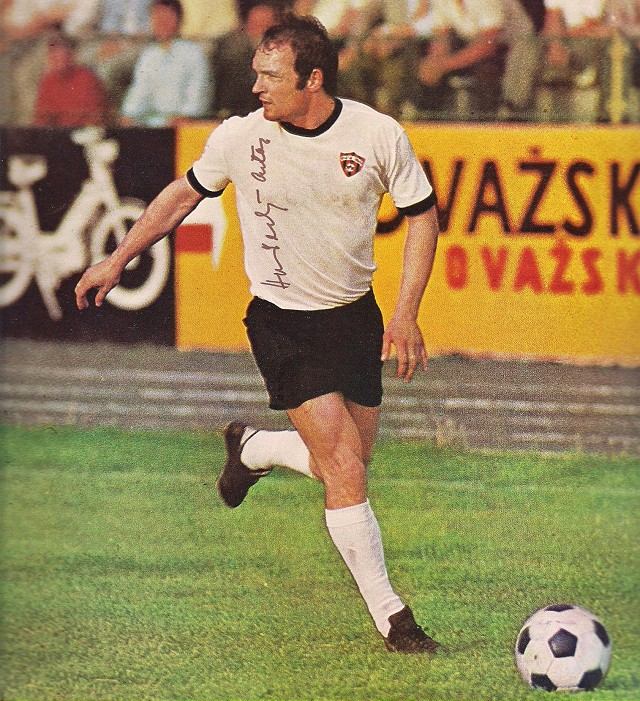 Zomrela futbalová legenda Spartaka Anton Hrušecký