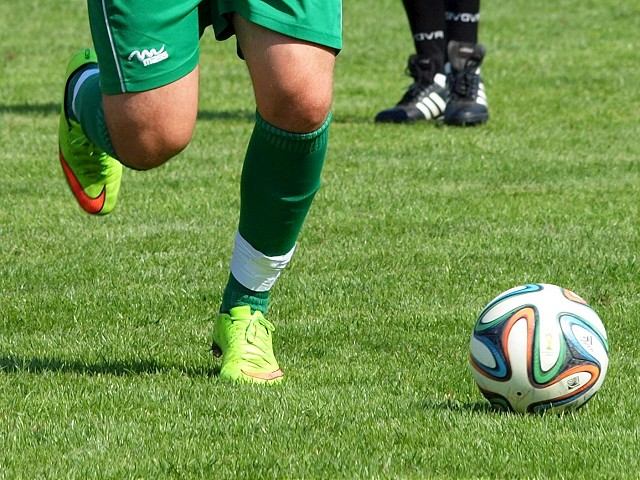 Futbal, III. A: Opojčan Nejezchleb strelecky koncertoval proti béčku Malženíc